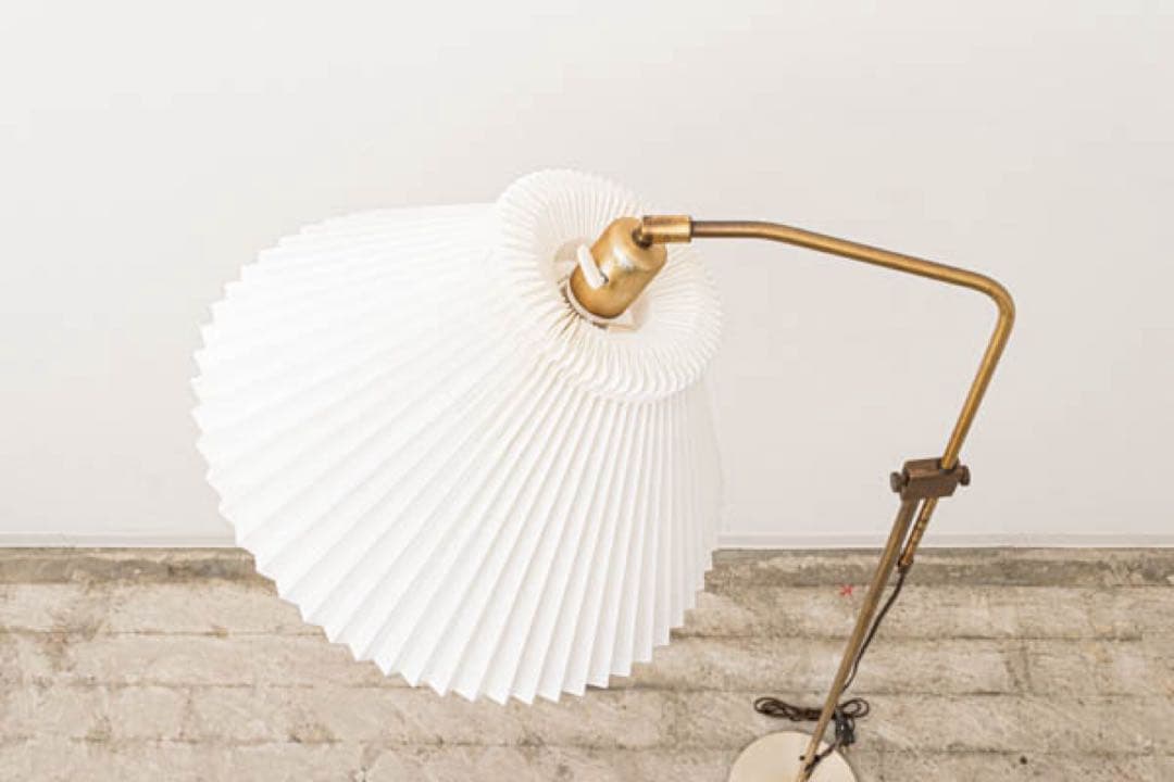 ＊TAKUYA デンマーク製フロアランププリーツシェード(LEKLINT)