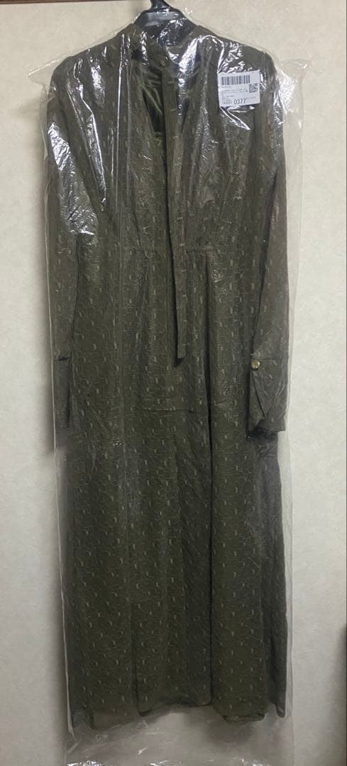 Kana 幾何学柄 レース バックオープン ワンピース パーティードレス　M