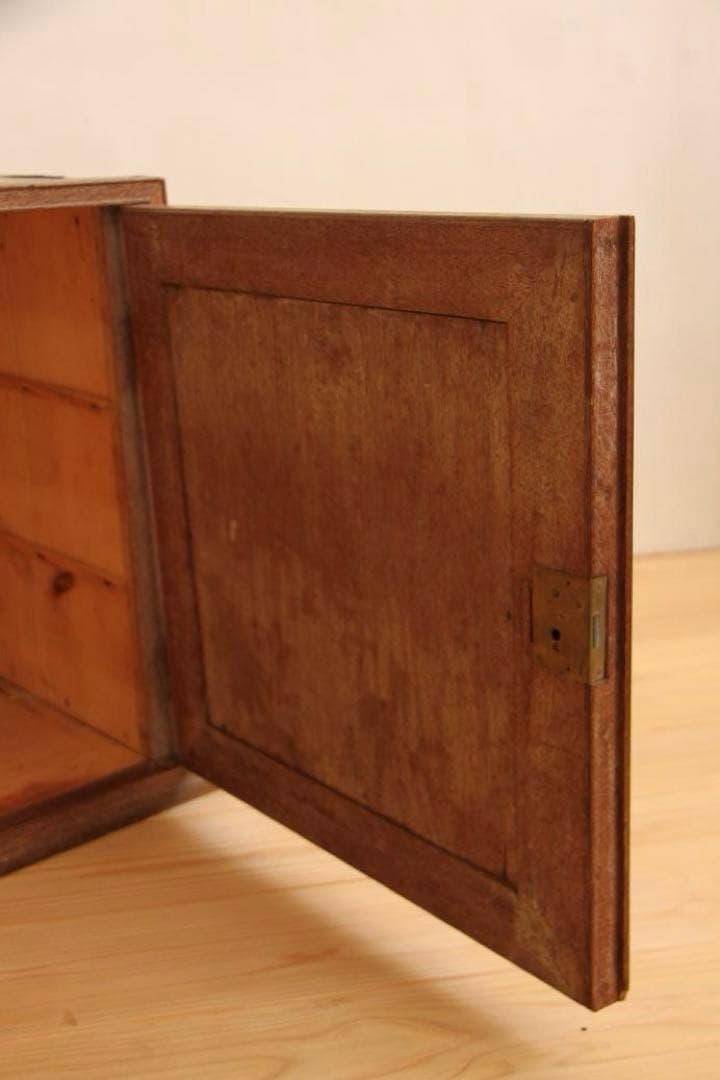 棚　木製　開戸　アンティーク　古道具　レトロ