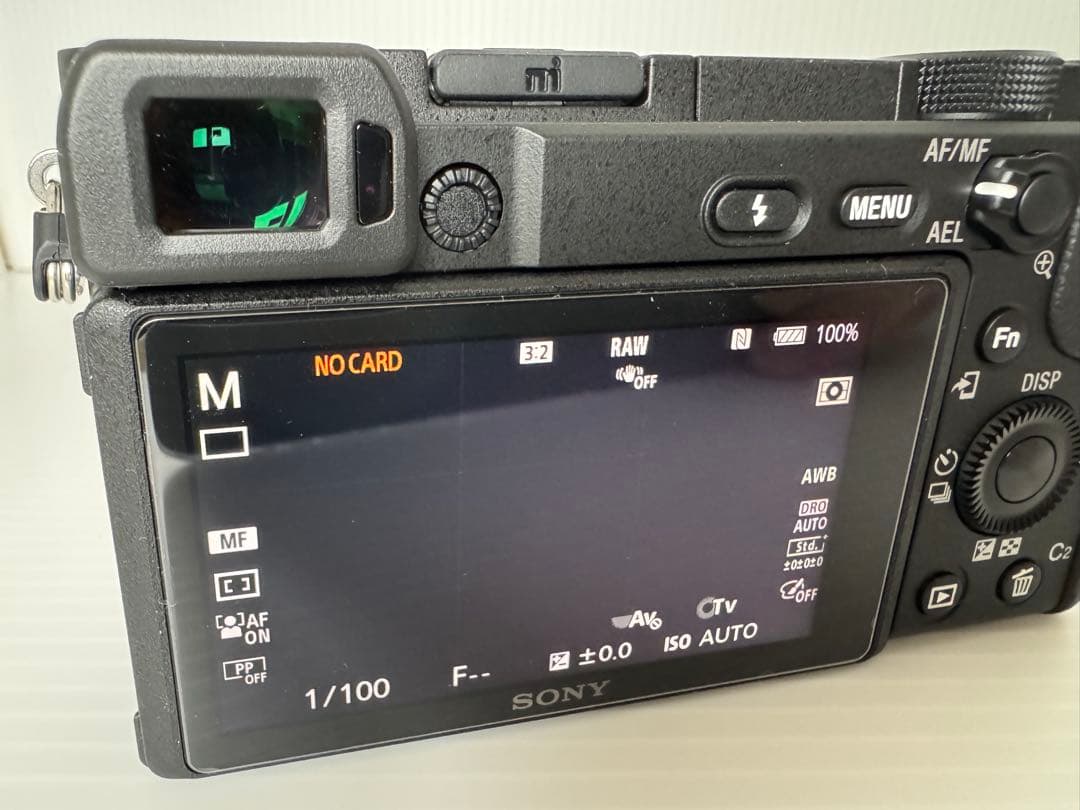 新品未使用 標準ズームレンズ付き SONY α6400 SELP1650