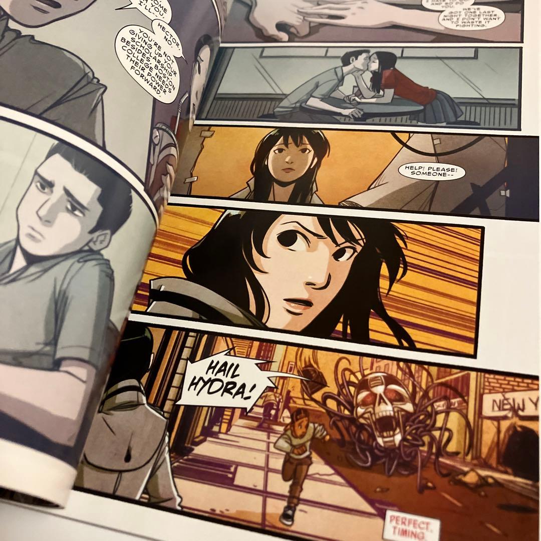 アメコミ・英語　SILK シルク/ シンディ・ムーン　全3巻＋0巻　4冊セット