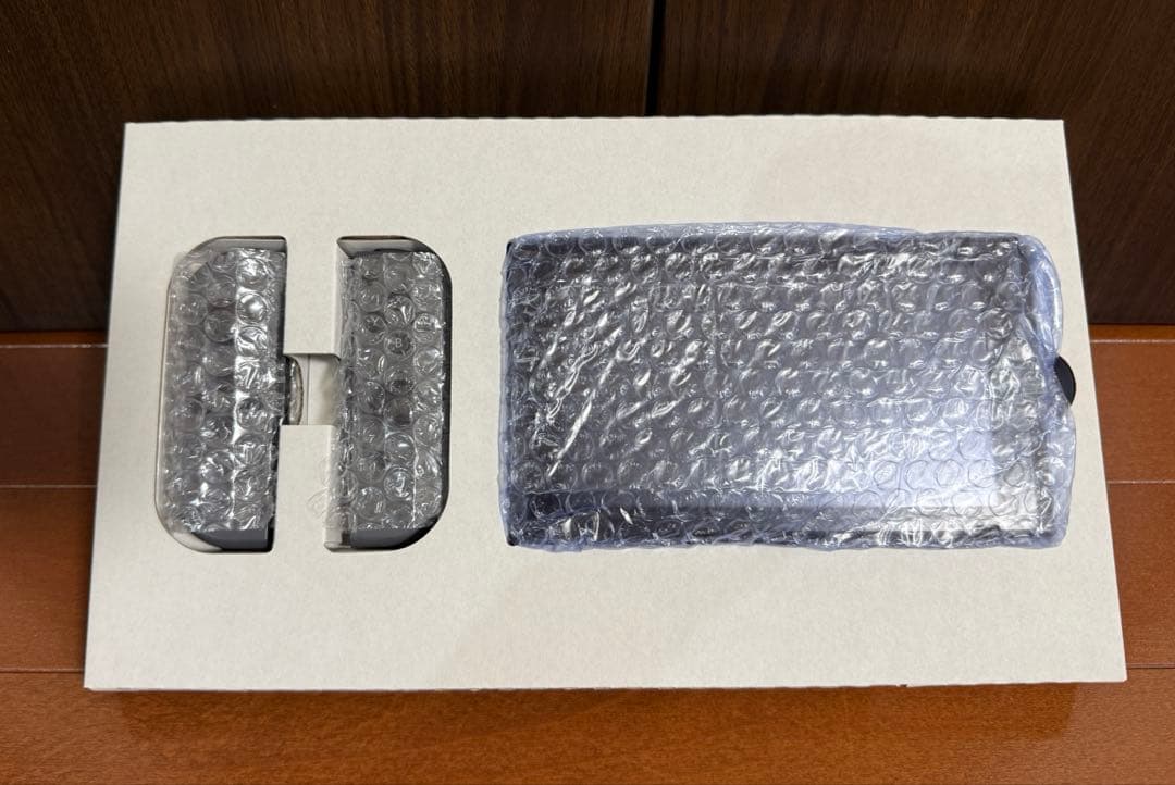 Nintendo Switch 本体&カセット&コントローラー