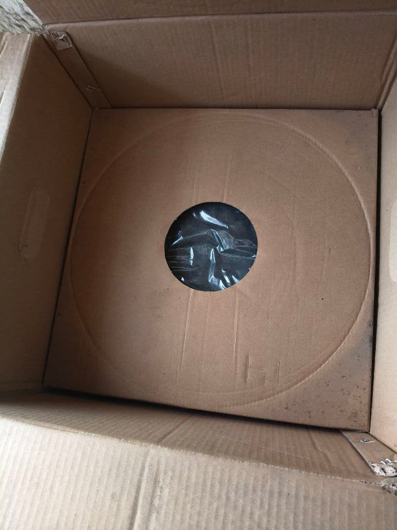 恐らく新車外し 未使用 14インチ 黒色 鉄ホイール