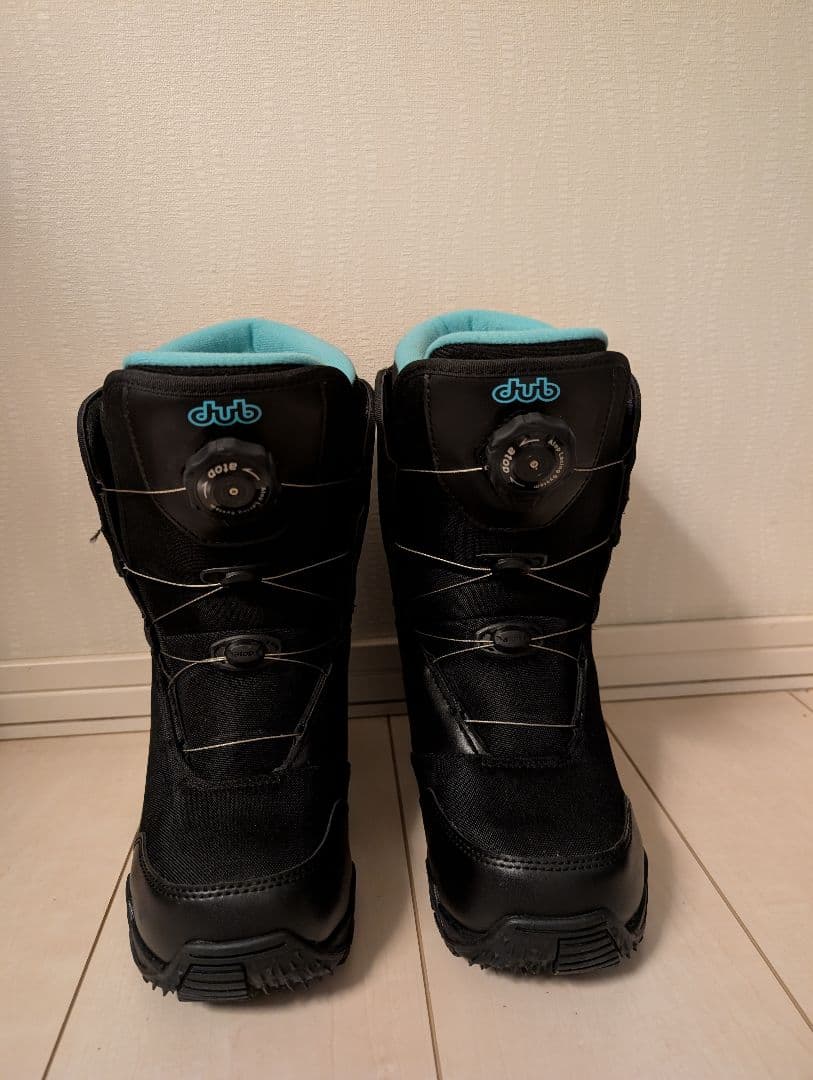美品：dub スノーボードブーツ ブラック/ターコイズ