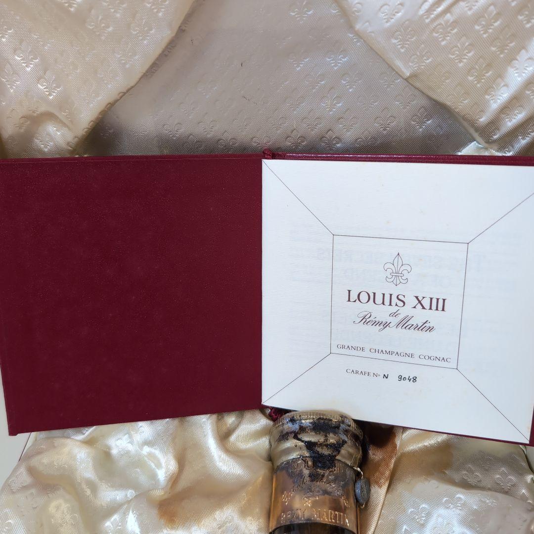 レミーマルタンルイ13世　　金キャップ　バカラ