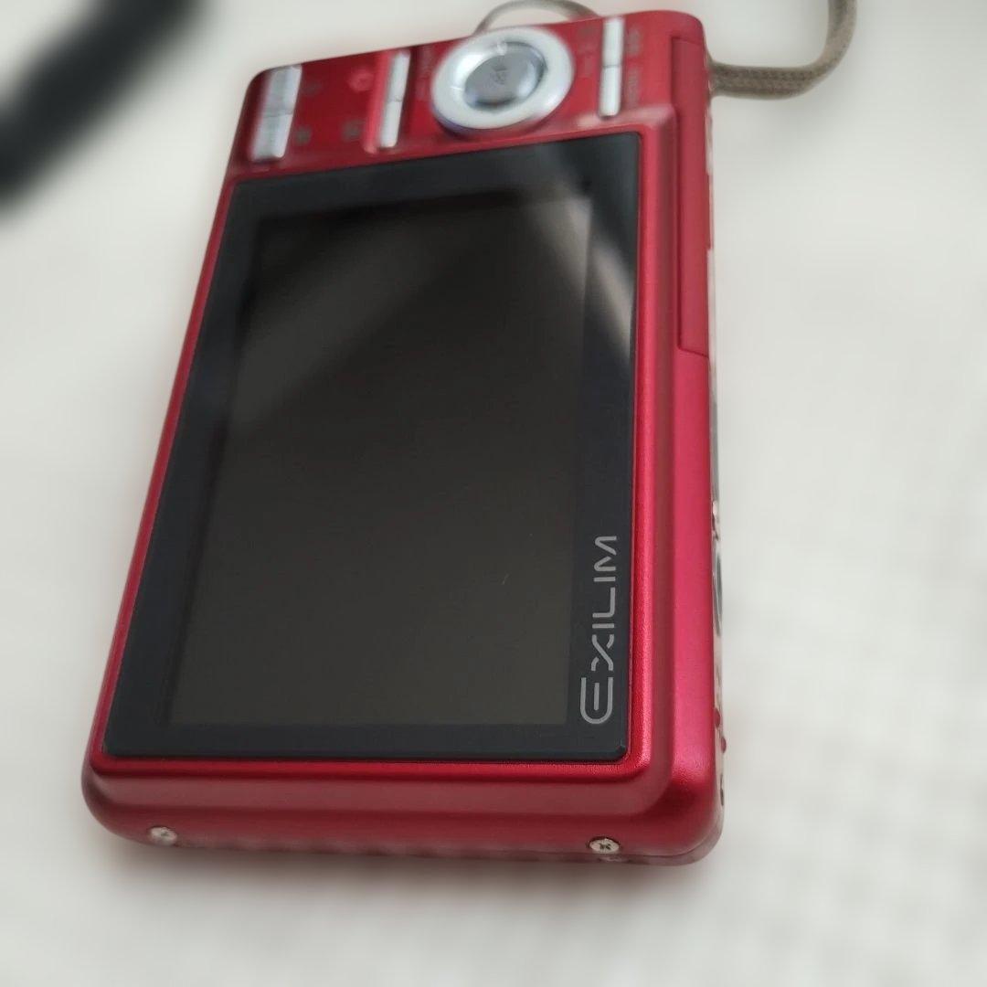 美品 CASIO EXILIM EX-Z77 コンパクトデジタルカメラ　デジカメ