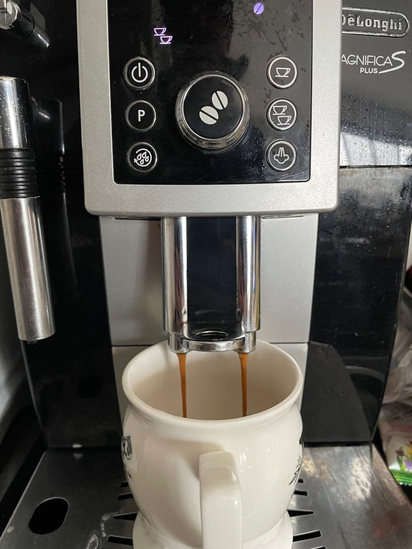 【使用可能ジャンク品】DeLonghi ECAM23210B エスプレッソマシン