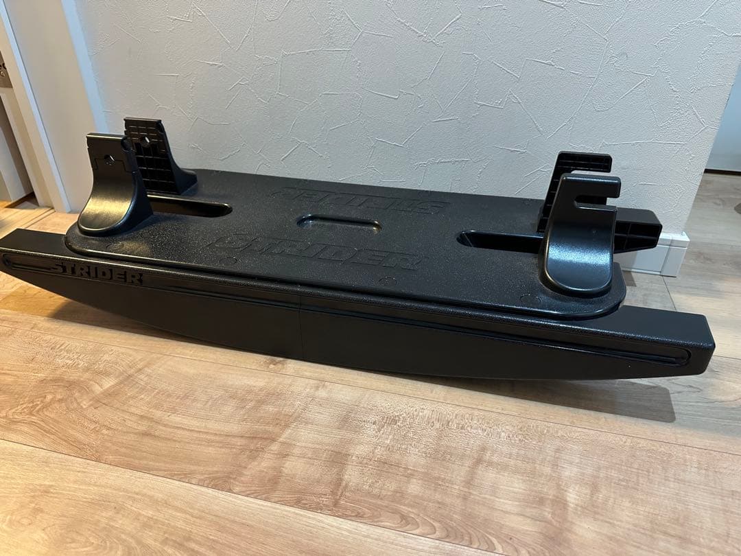 美品　STRIDER ロッキングストライダー