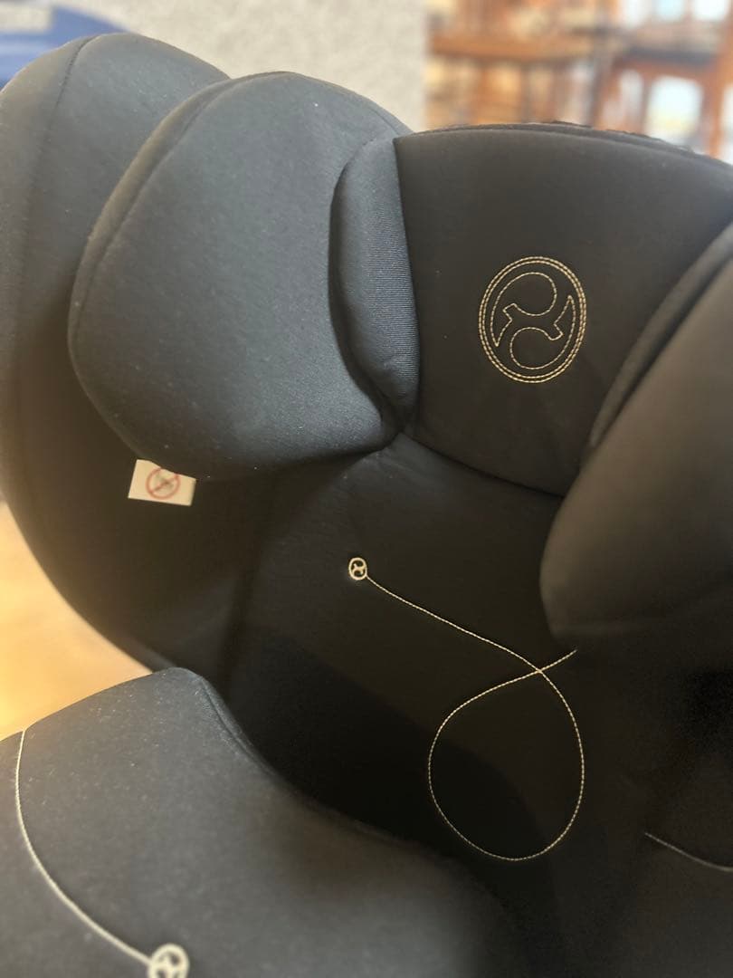 【美品】Cybex PALLASG i-SIZE ムーンブラック