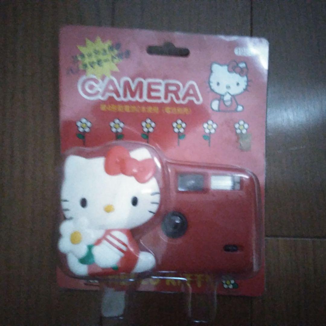 ハローキティ トイカメラ 赤