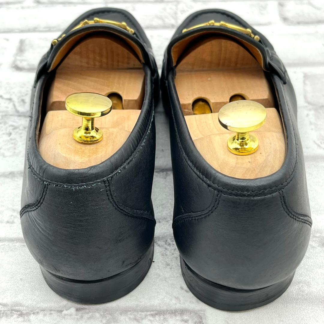 フェラガモ ローファー ガンチーニ ゴールド金具 ブラック レザー 25.5