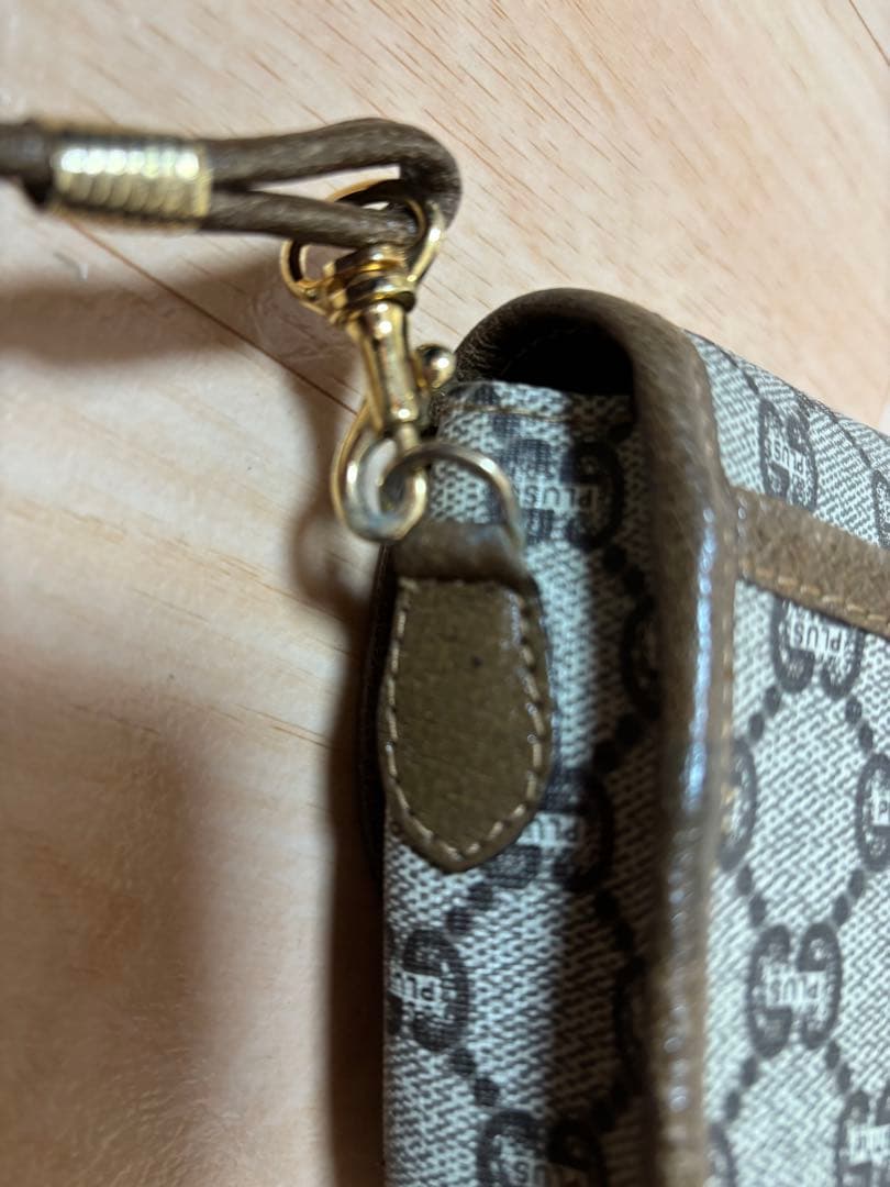 GUCCI PLUSグッチ プラス ショルダーバッグ ポシェット　希少