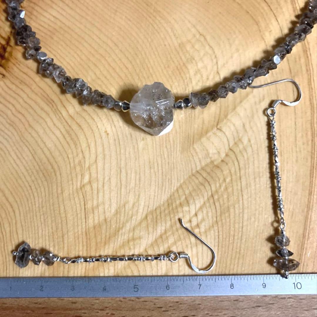 御専用パキスタン産オイルインクォーツとカレンシルバーのチョーカー&ピアスセット