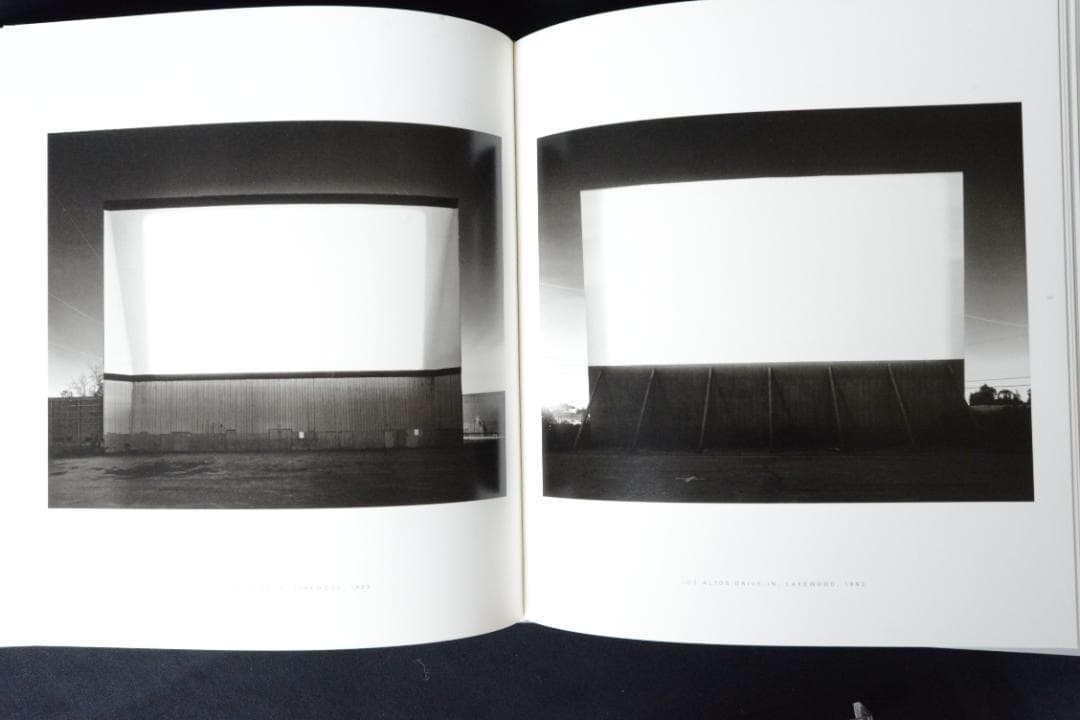 Hiroshi Sugimoto: Theaters｜杉本博司★再値下げしました