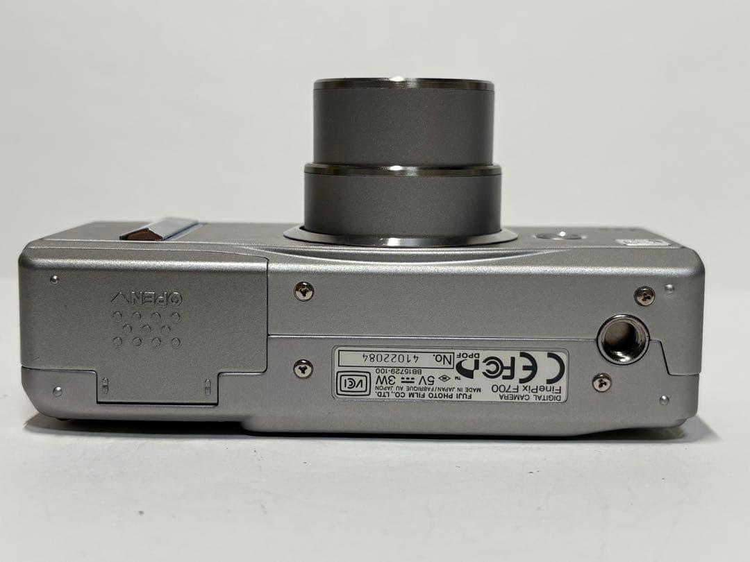 FUJIFILM FinePix F700 コンパクトカメラ コンデジ