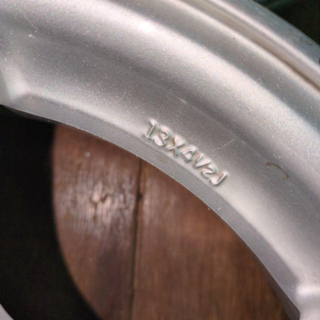 美品　送込　アルミホイール　13×4.5　PCD100/110/114.3　4穴