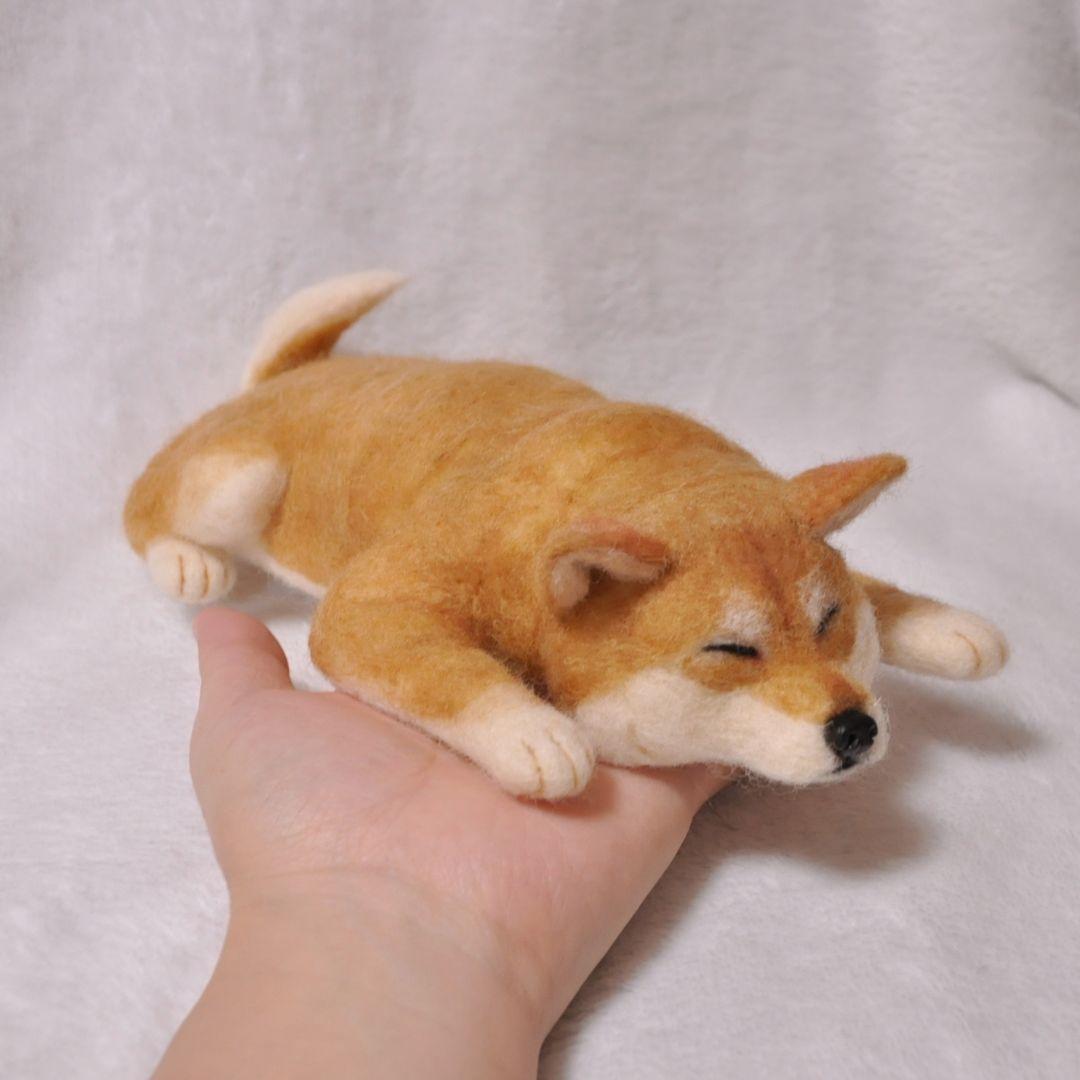 羊毛フェルト♡おねんねする柴犬