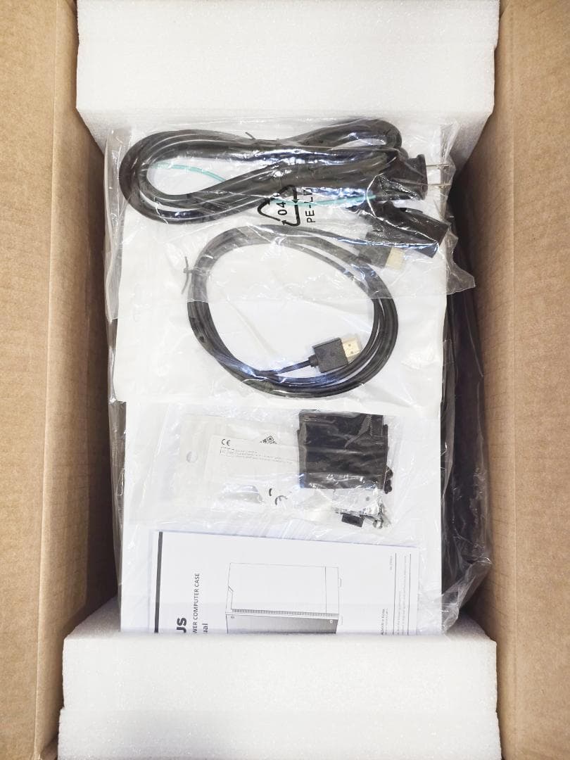 白ゲーミングPC i7-4770 / GTX1060 / SSD512GB