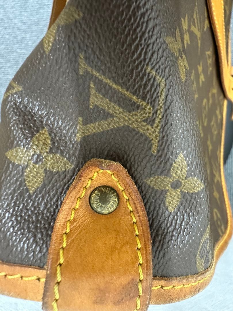 特価SALE ‼️ルイヴィトン　モノグラム　ソミュール35 シリアルナンバー有り