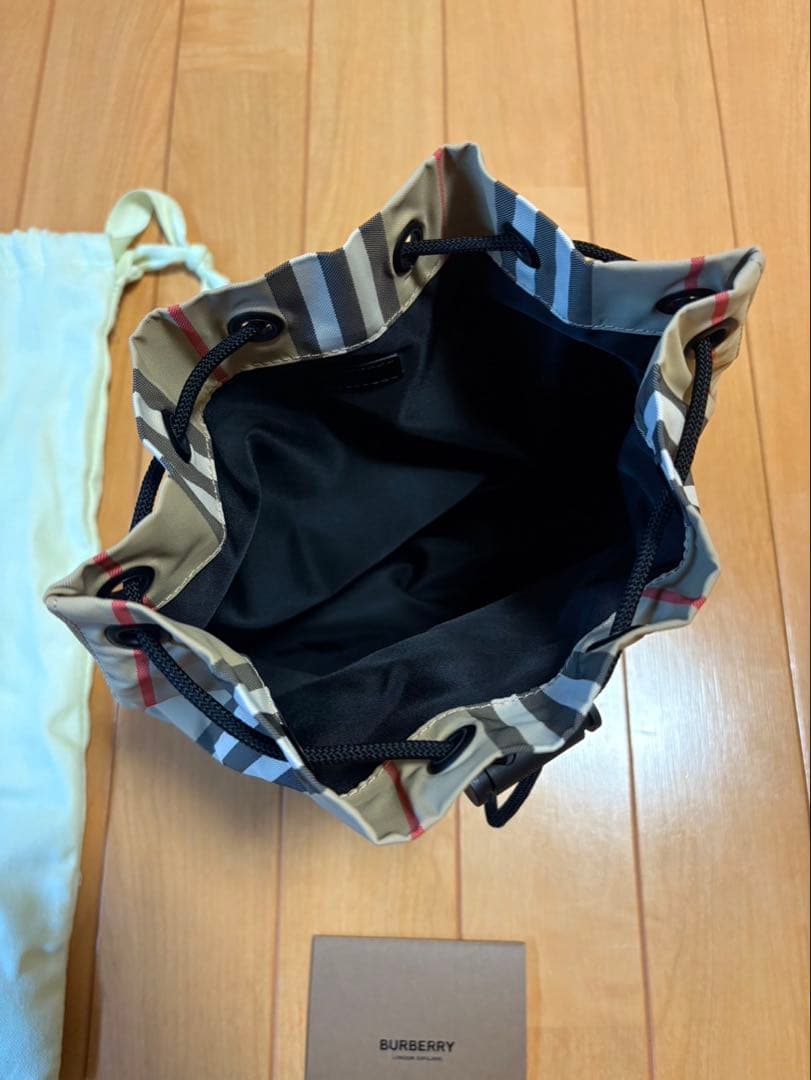 BURBERRY LONDON 巾着 ポーチ バッグ