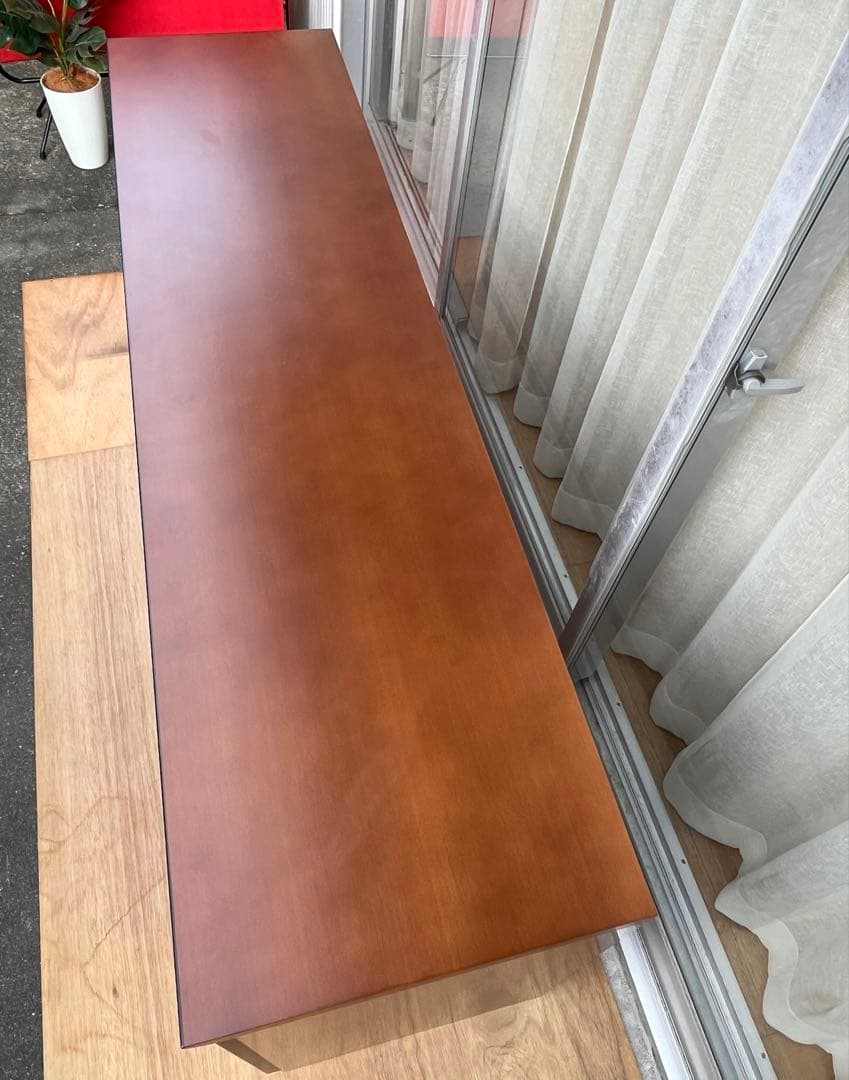 Oliver オリバー　サイドボード　34万　美品　展示品　モダン　キャビネット