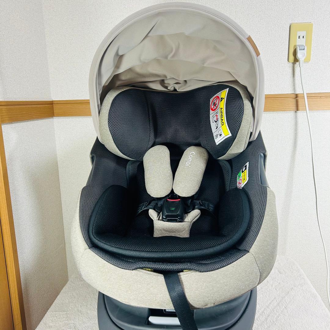 【美品】コンビTHE S ISOFIX エッグショックZC-690ザエス