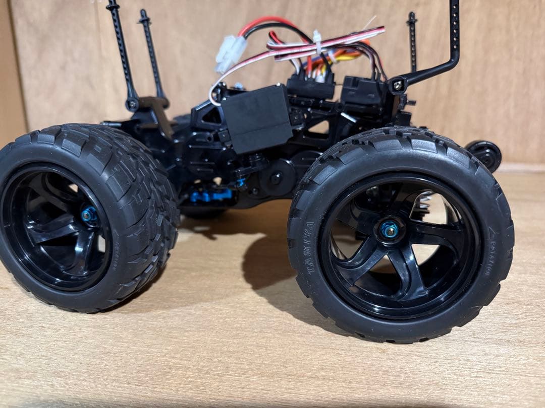 タミヤGF-01ランドクルーザー　プロポ付き