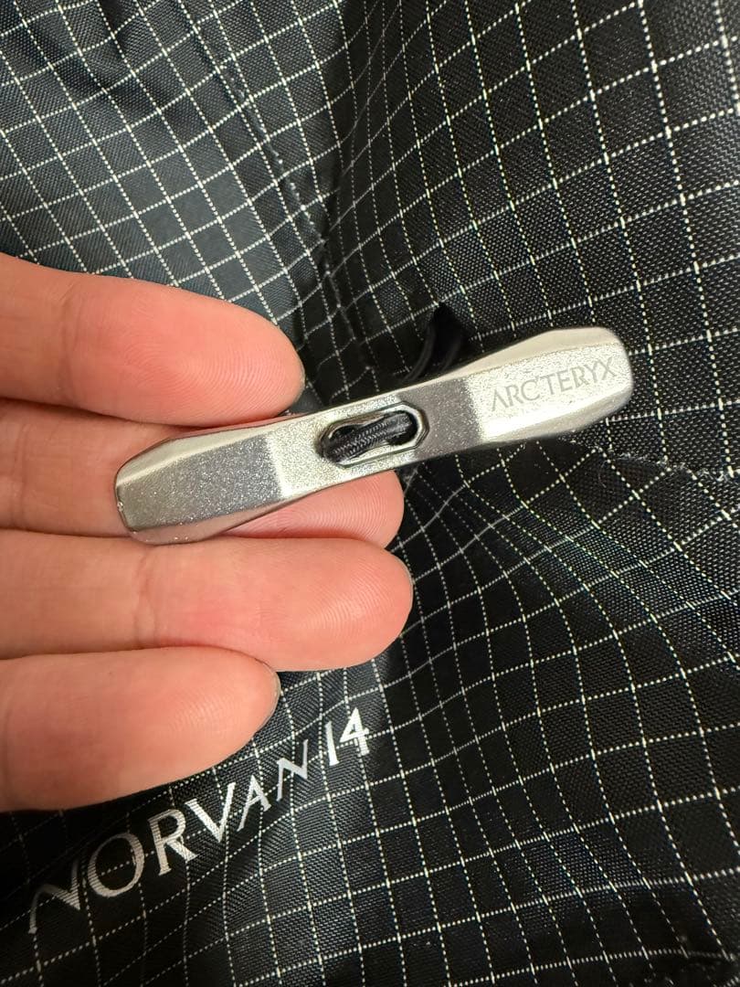 バッグ arc'teryx norvan14