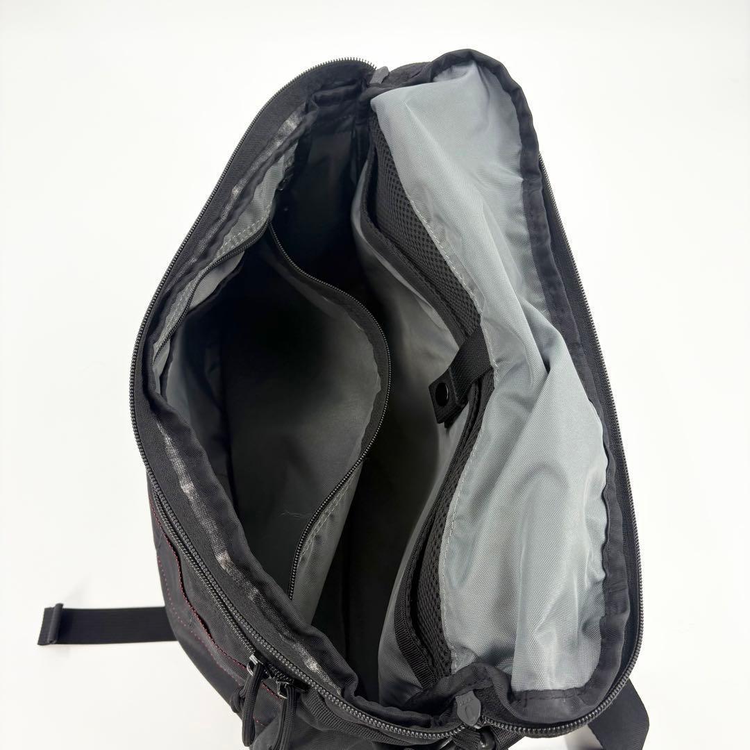 美品　ブリーフィング　BRIEFING ショルダーバッグ　メッセンジャー 633