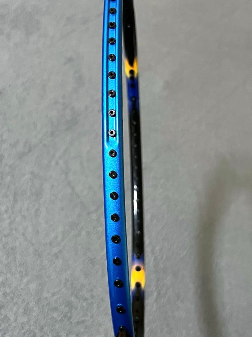 【廃盤品】YONEX アストロクス77 4UG5 ASTROX77青