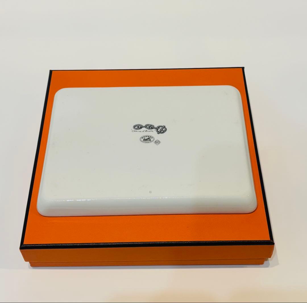 HERMES エルメス　シェーヌダンクル　トレー プラチナ 皿 食器 小物入