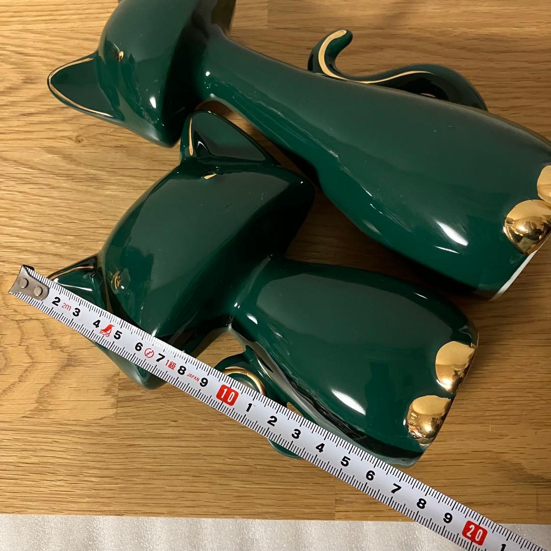 陶器製　猫　ネコ　ペア　グリーン　置物