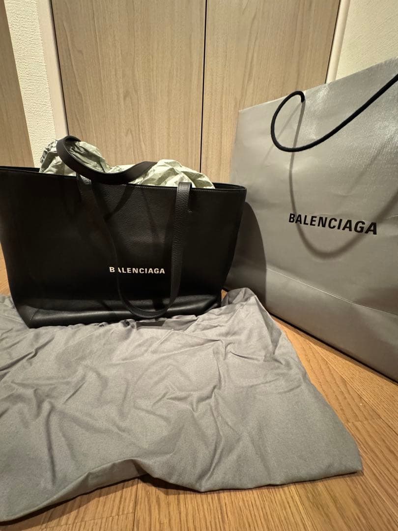 BALENCIAGA エブリデイ イーストウエスト トートバッグ