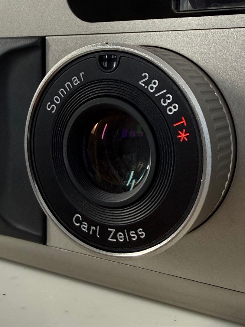 フィルムカメラ CONTAX T2 Carl Zeiss Sonnar 2.8/38 T*