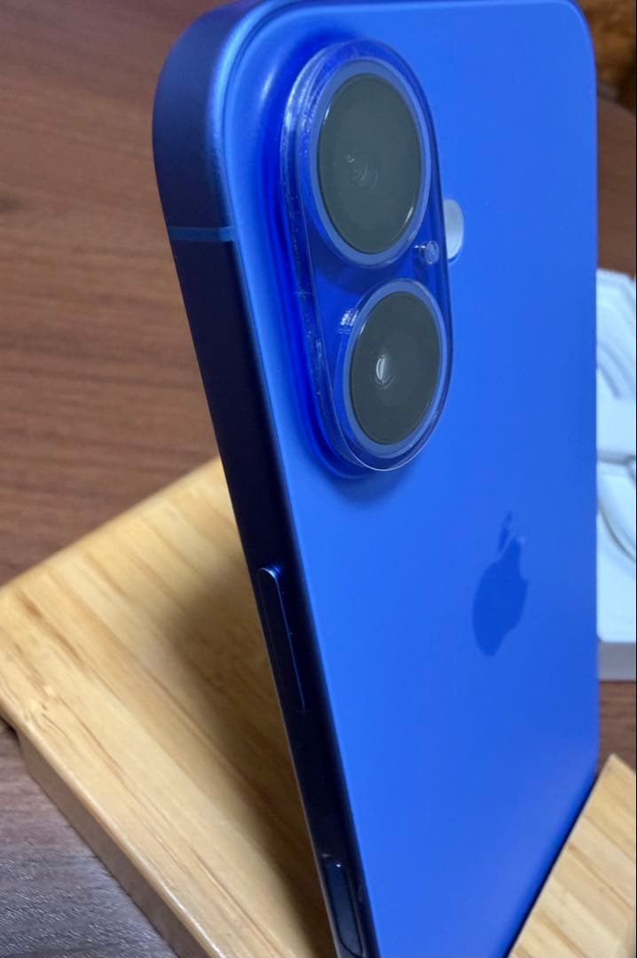 【美品】iPhone16 128GB ウルトラマリン