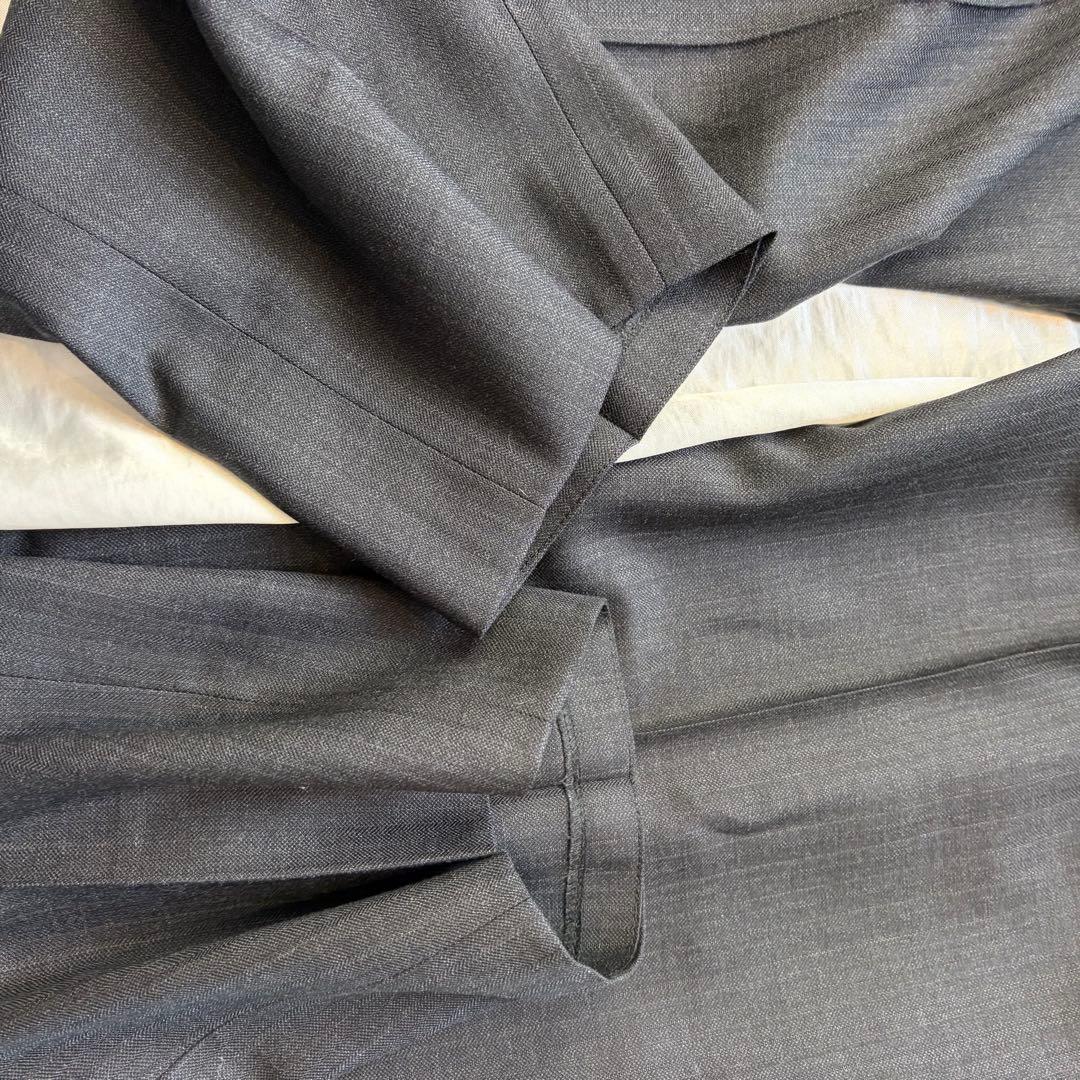 ダークグレー ビジネススーツ サイズ　AB6