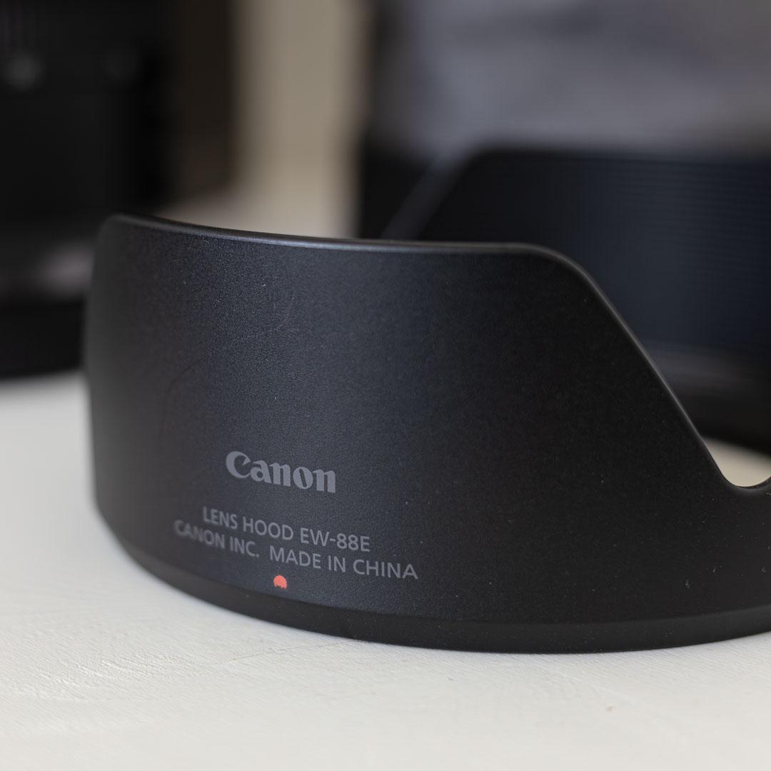 Canon RF24-70mm F2.8L IS USM レンズ保護フィルター付