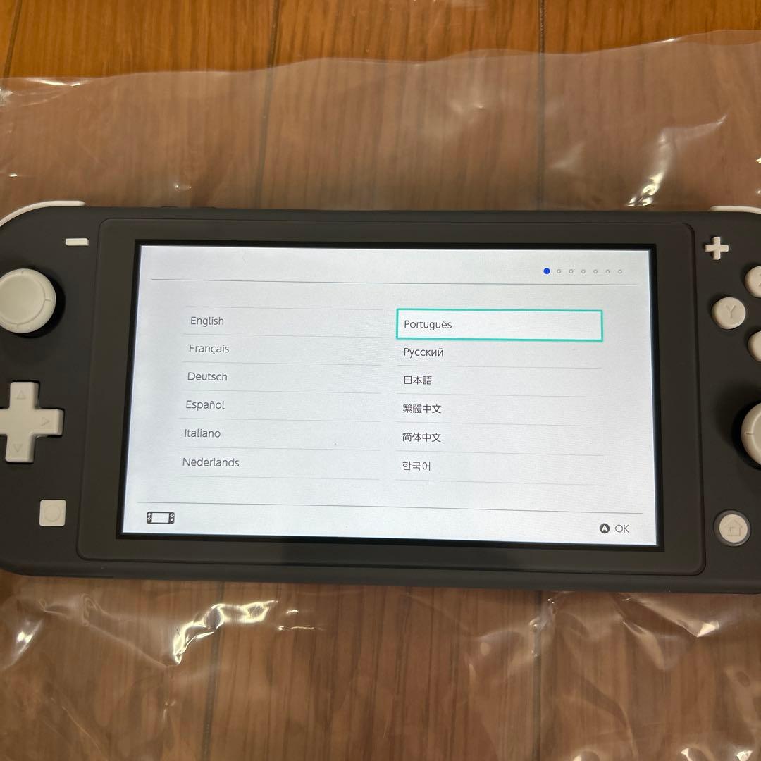 任天堂Switch right本体とソフトセット