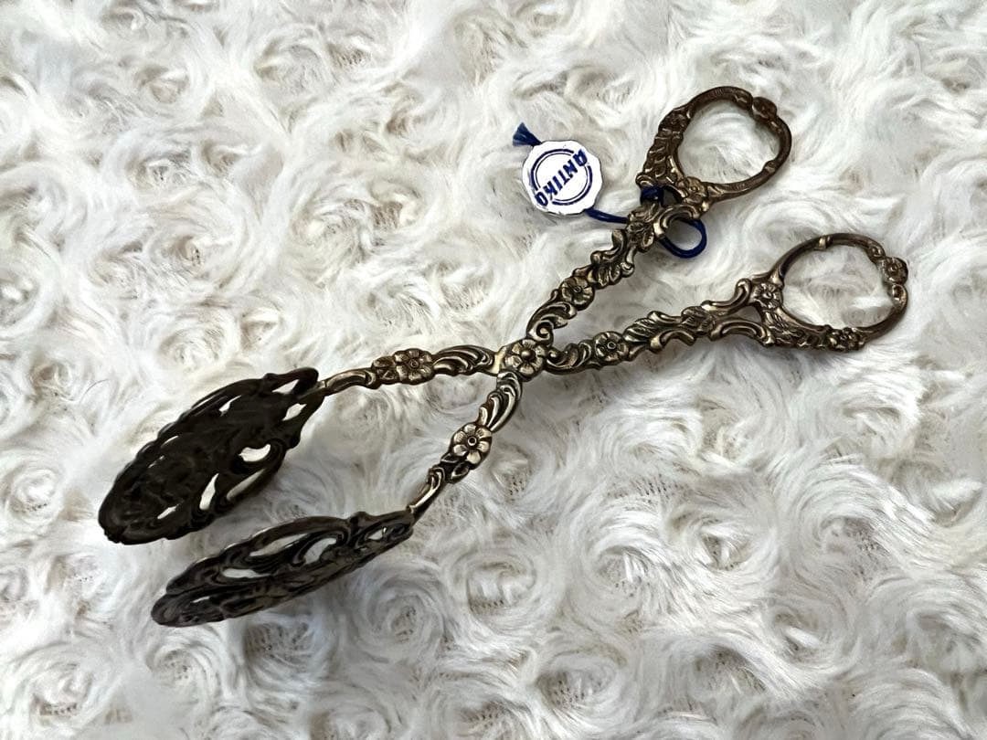 ANTIKO社　ヒルデスハイムローズ　カトラリーセット〈18本セット〉銀製800