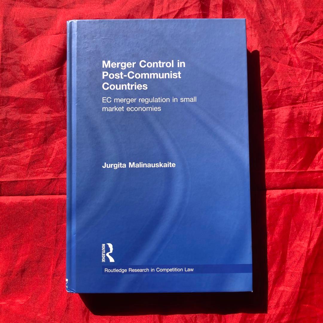 【洋書】旧共産主義国における企業結合規制 ハードカバー英語版