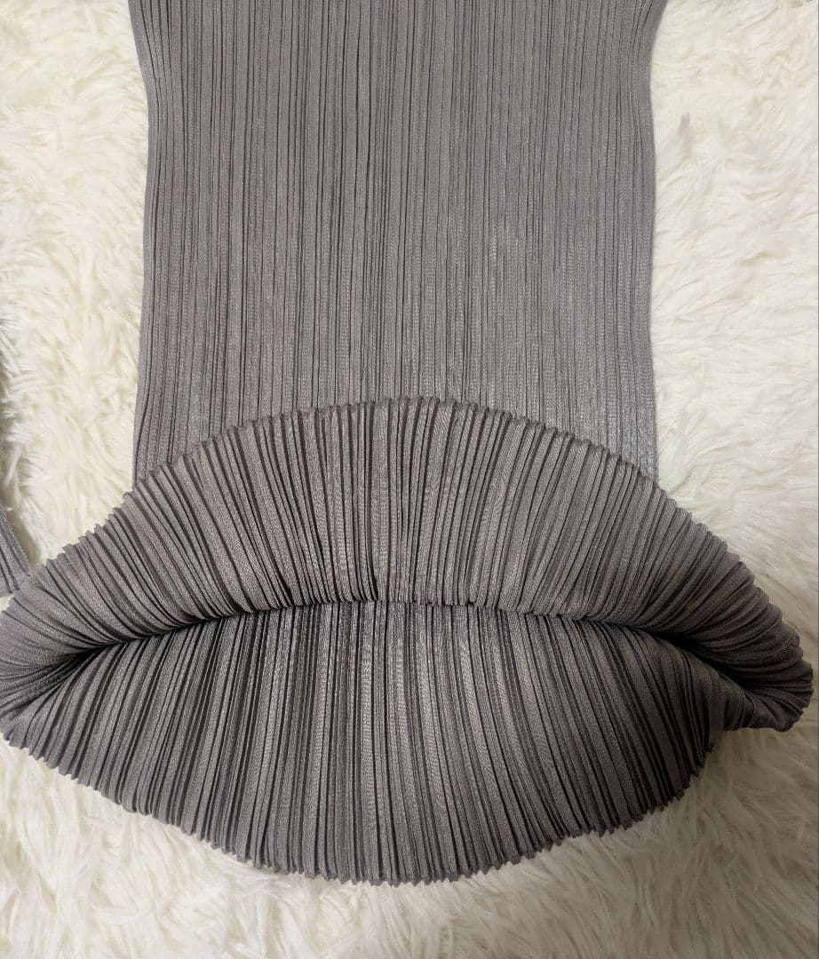 PLEATS PLEASE ハイネック グレー 長袖 プリーツプリーズ 3
