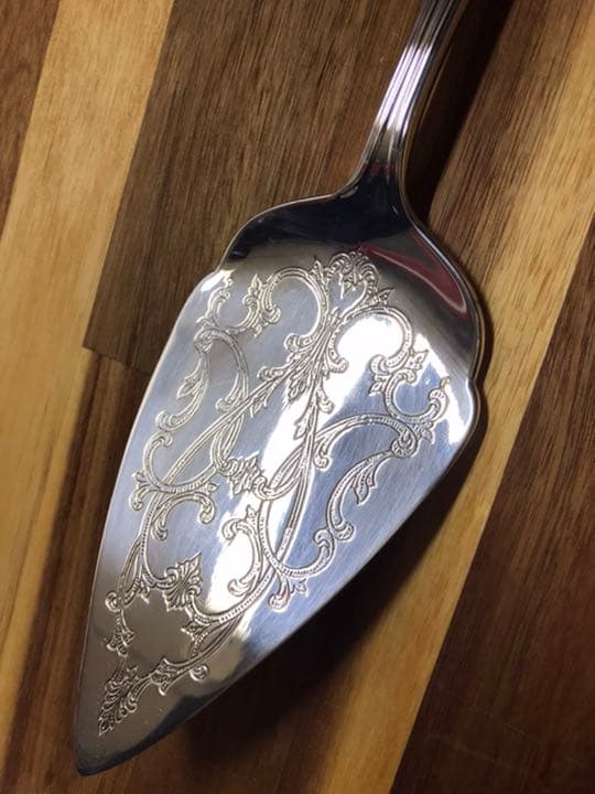 メディチ家にある様な豪奢なイタリア製アンティーク銀器ケーキナイフサーバー29cm