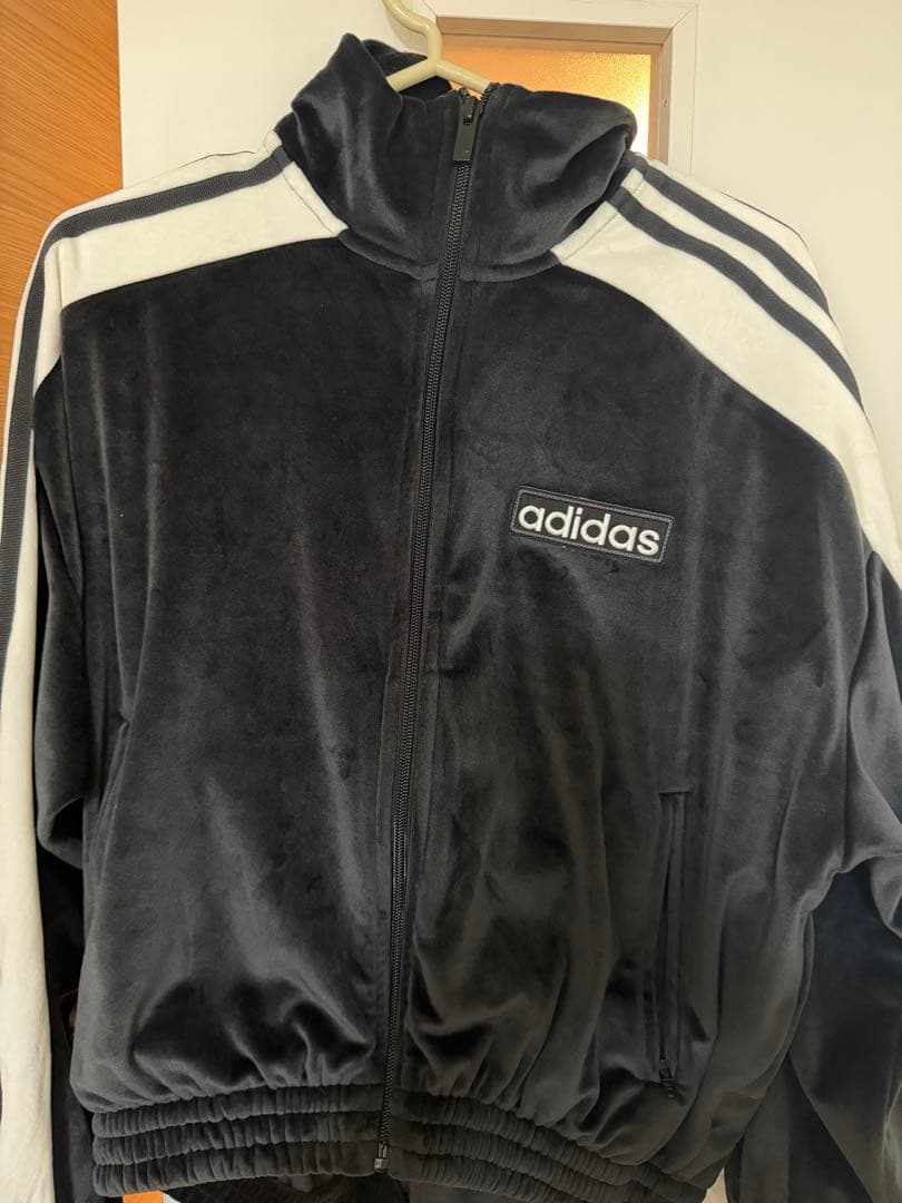 アディダス　アディブレイク ベロア トラックトップジャケット