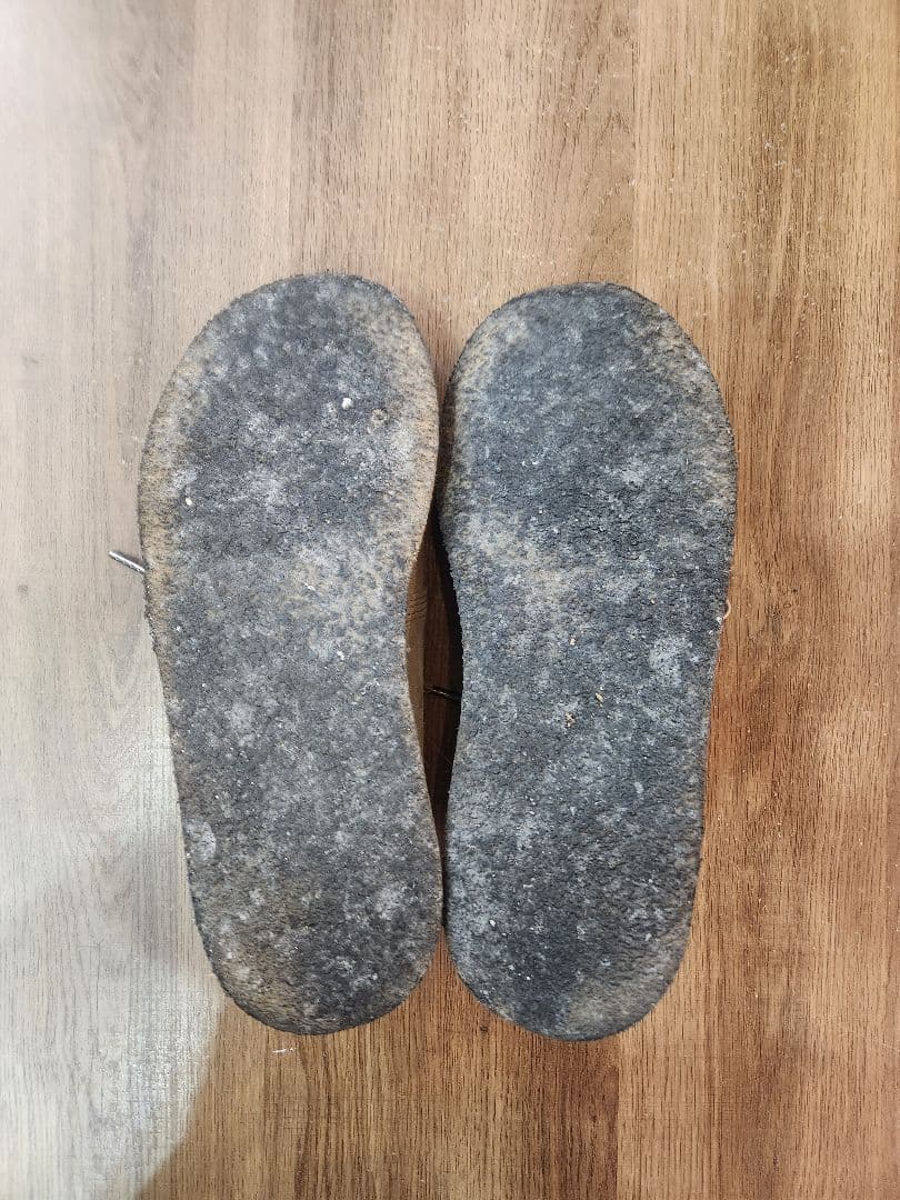 CLARKS ORIGINALS ベージュ デザートトレック ブーツ