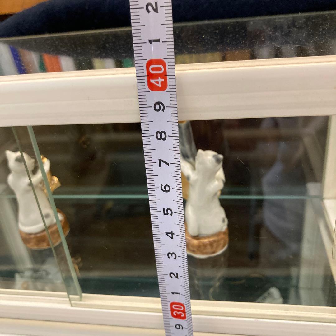 ショーケース　飾り棚