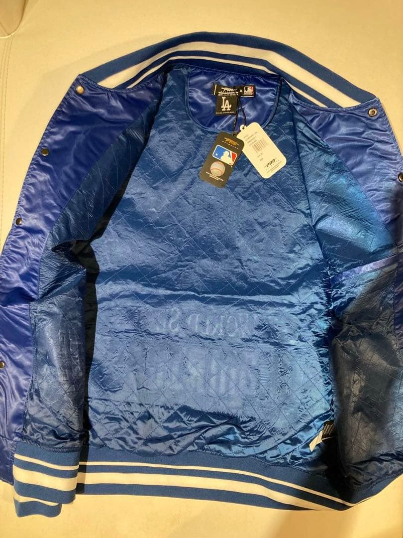 【正規品 新品未使用 XL】ドジャース2024 ＷＳチャンピオン スタジャン