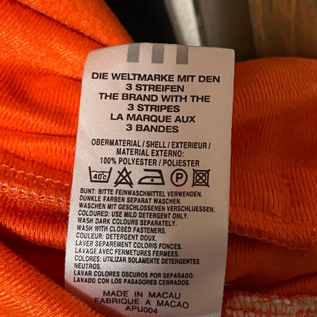 adidas トラックJKT Lサイズ オレンジ/ブラック パフォーマンスロゴ