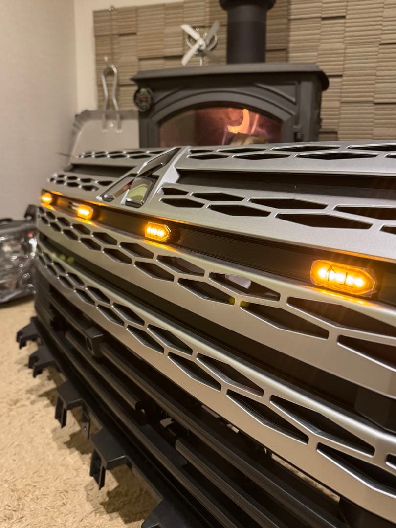 【取付説明書つき】 CV1W 現行 デリカ D5 【下グリル用】　グリルマーカー