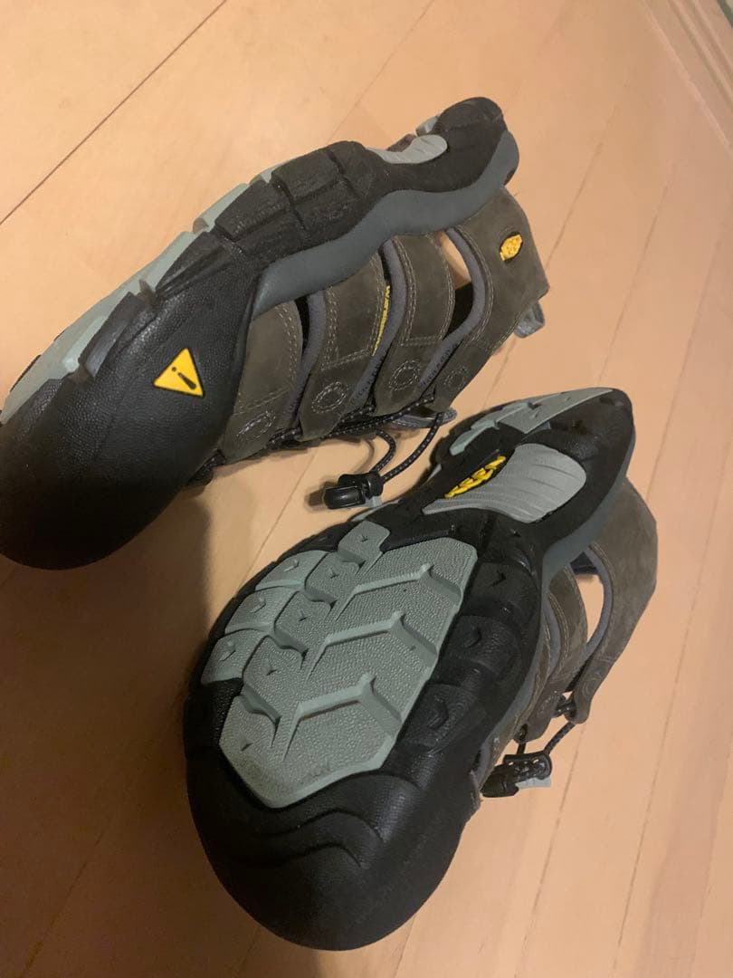う*る様 KEEN キーン ウォータープルーフ サンダル　渓流釣り　フライフィッ