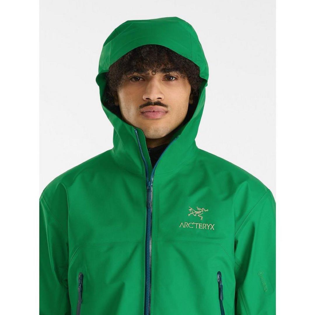 美品　アークテリクス［ARC'TERYX］ベータジャケット